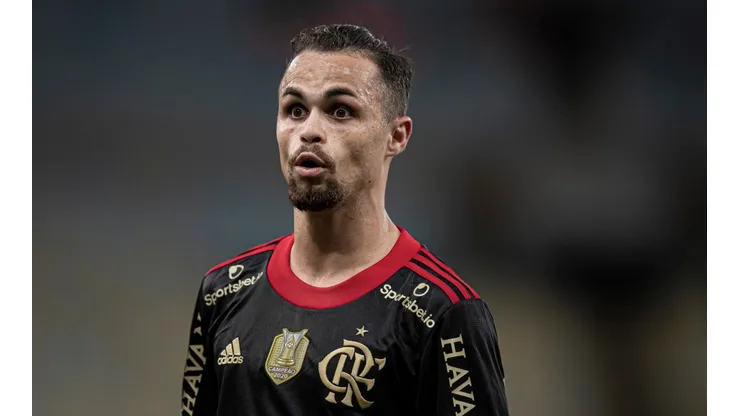 Foto: Jorge Rodrigues/AGIF - Michael tem contrato longo no Al-Hilal, mas quer voltar ao país natal