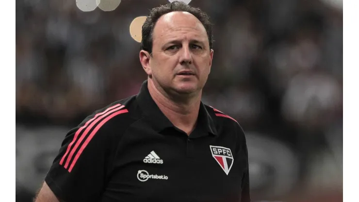 Foto: Rubens Chiri / saopaulofc.net / Divulgação - Ceni: técnico convive com muitas lesões no São Paulo