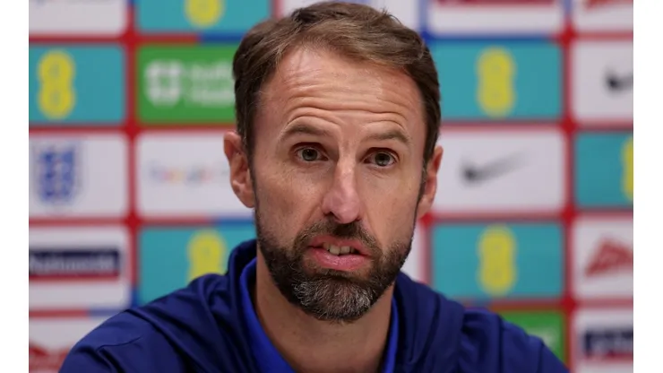 Alex Morton/Getty Images. O treinador da seleção inglesa tem 'dor de cabeça' de última hora