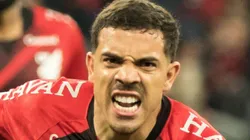 Foto: Robson Mafra/AGIF - Athletico topa negociar Terans e faz única exigência