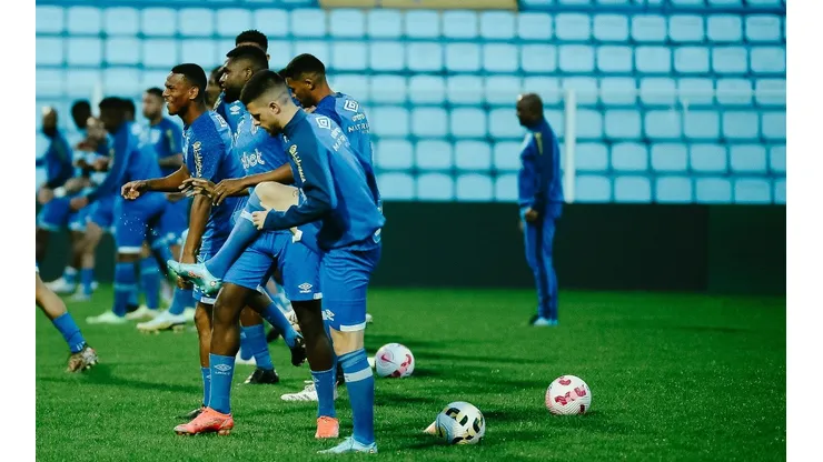 R.Pierre/AGIF. Avaí pode ser rebaixado no sábado, contra o Santos