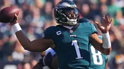 Jalen Hurts lidera o Eagles