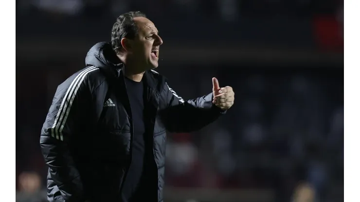 Marcello Zambrana/AGIF/ "A gente não tem mais..."; Com 11 desfalques para enfrentar o Fluminense, Ceni esbraveja na reta final do Brasileirão.