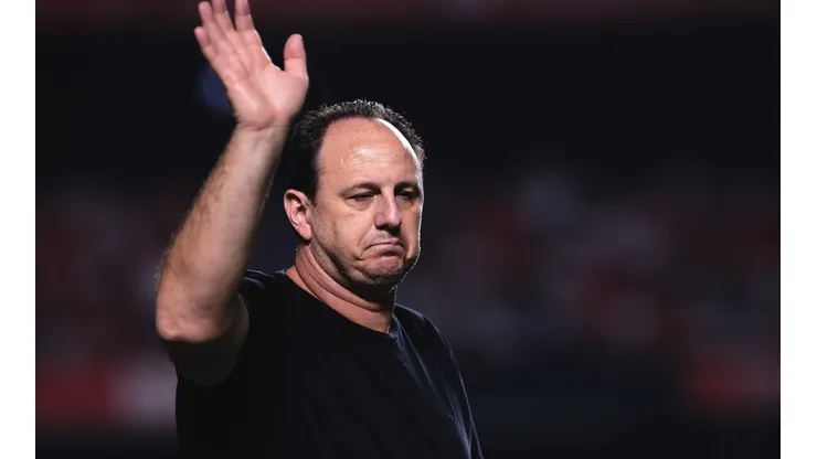 Foto: Ettore Chiereguini/AGIF - Rogério Ceni tem interesse em Walter, goleiro do Cuiabá, também na mira do Grêmio