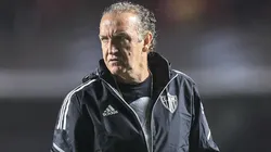 Foto: Pedro Souza / Atlético / Divulgação - Cuca: técnico ainda não definiu seu futuro no Atlético