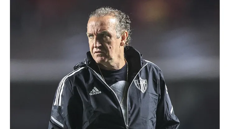 Foto: Pedro Souza / Atlético / Divulgação - Cuca: técnico ainda não definiu seu futuro no Atlético