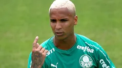 Foto: Bruno Ulivieri/AGIF - Deyverson recebeu mensagens após o título do Flamengo.