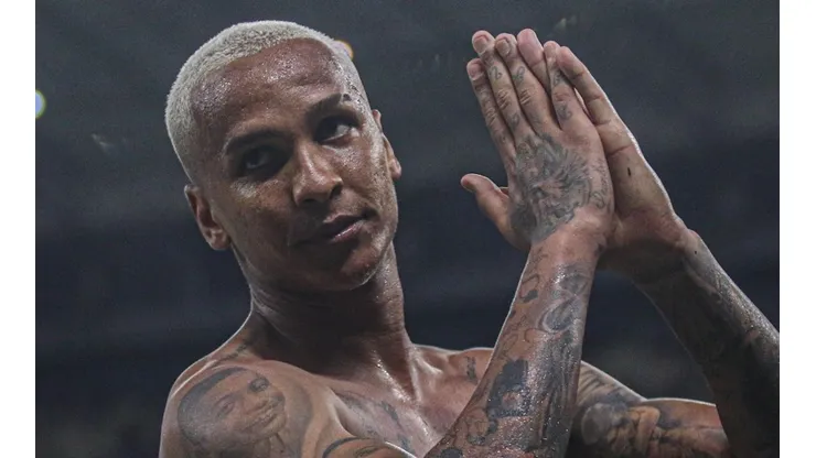 Foto: Lucas Emanuel/AGIF - Deyverson provocou, mas também fez um pedido.