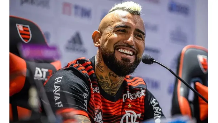 Foto: Marcelo Cortes/CRF - Vidal se descontrolou em festa do Flamengo e provocou Real Madrid