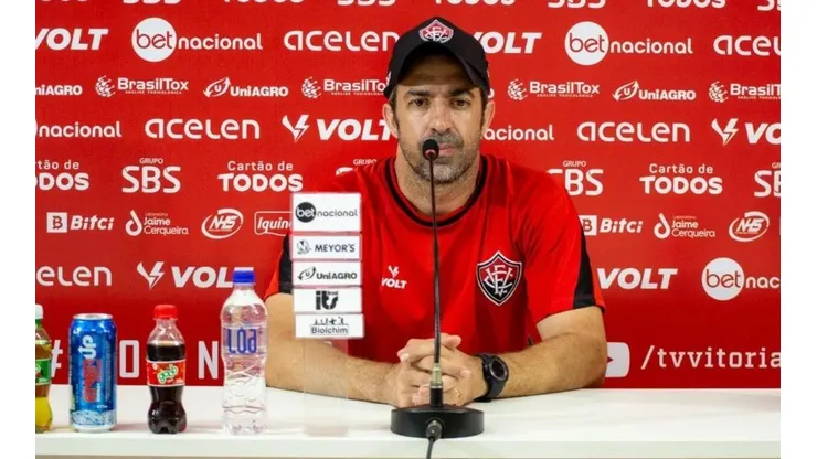 Foto: Divulgação/ EC Vitória - João Burse foi peça-chave no acesso.