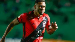 Foto: Luiz Erbes/AGIF - Rato marcou um golaço contra o Juventude