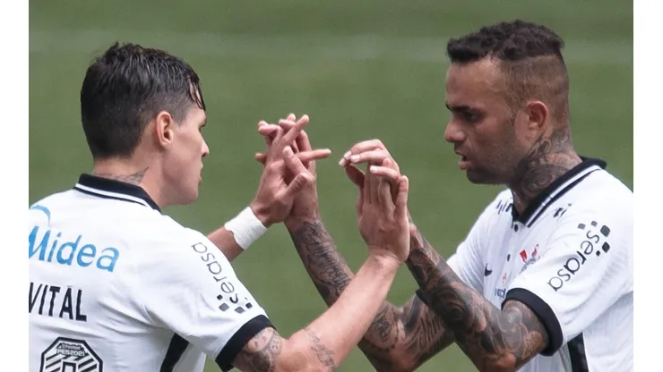 Foto: Ettore Chiereguini/AGIF - Mateus Vital e Luan