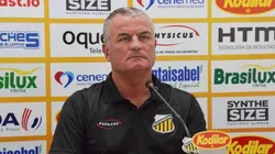 Foto: Reprodução/Gustavo Ribeiro/Novorizontino- Mazola Jr. técnico do Novorizontino