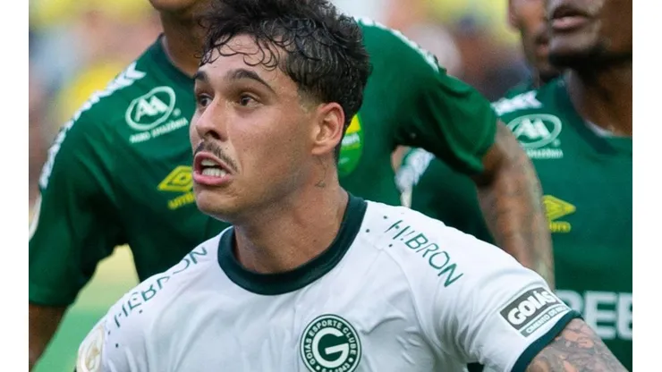 Foto: Gil Gomes/AGIF - Lucas Halter é titular do Goiás