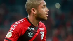 Foto: Gabriel Machado/AGIF - Vitor Roque: jovem é um dos destaques do Athletico na temporada