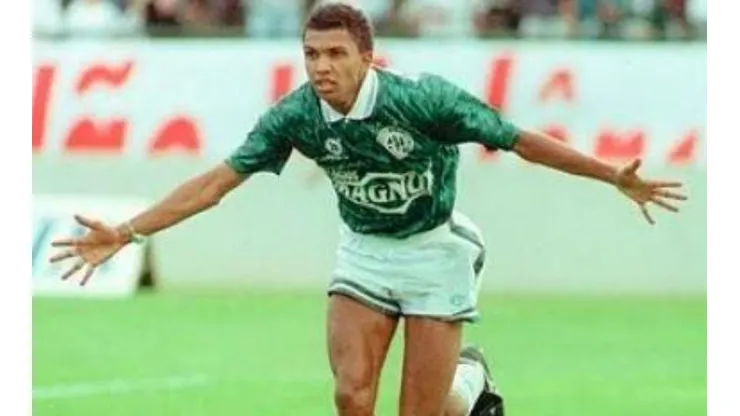 Foto: Acervo Pessoal Amoroso/Instagram - Amoroso fez 19 gols no Brasileirão de 1994