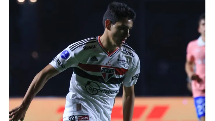 Marcello Zambrana/AGIF - Moreira pelo SPFC.