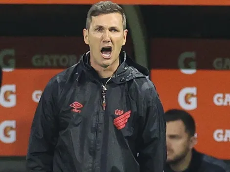 "Foi excelente"; Athletico-PR toma decisão e futuro de Paulo Turra vaza na web