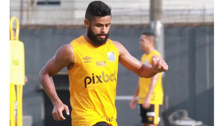 Fernanda Luz/AGIF - Felipe Jonathan, lateral do Santos