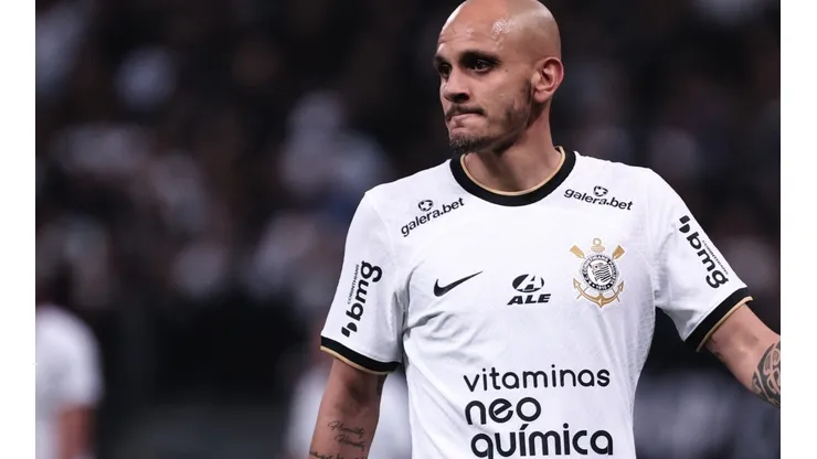 Foto: Ettore Chiereguini/AGIF - Fábio Santos tem 'parça' que pode sair do Corinthians