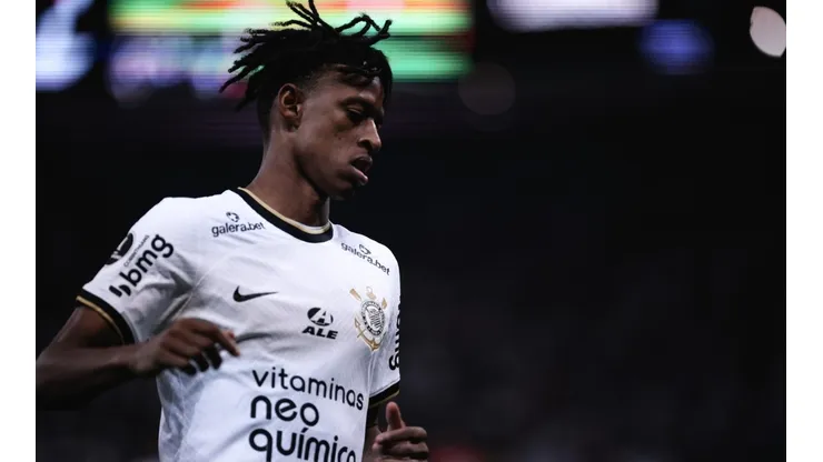 Foto: Ettore Chiereguini/AGIF - Bambu não caiu nas graças da comissão técnica e da Fiel e deve deixar o Corinthians