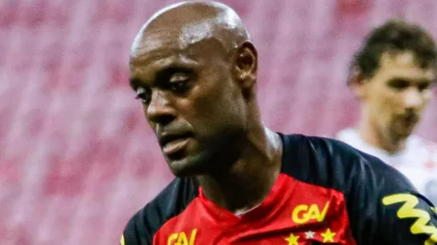 Foto: Rafael Vieira/AGIF - Love e + 1 podem seguir no Sport