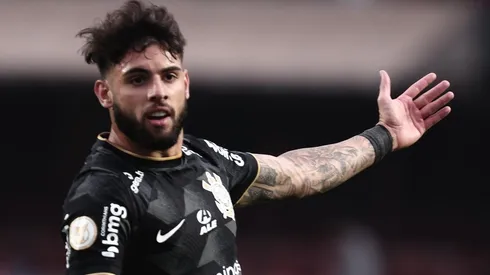 Ettore Chiereguini/AGIF - Y. Alberto pelo Timão.