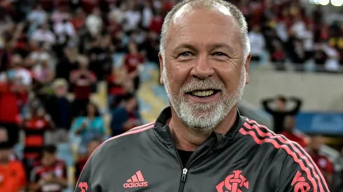 Foto: Thiago Ribeiro/AGIF - Mano Menezes já sabe o que fazer para manter jogador