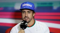 Alonso chamou a atenção ao comparar títulos de Verstappen e Hamilton