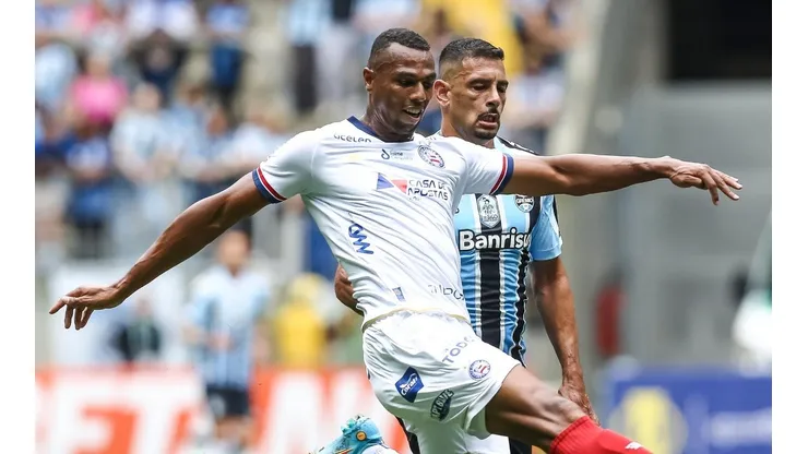 Foto: Pedro H. Tesch/AGIF - Luiz Otávio apareceu para o futebol na Chapecoense, em 2017