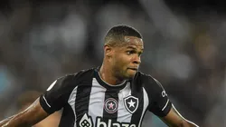 Thiago Ribeiro/AGIF - Junior Santos, atacante do Botafogo