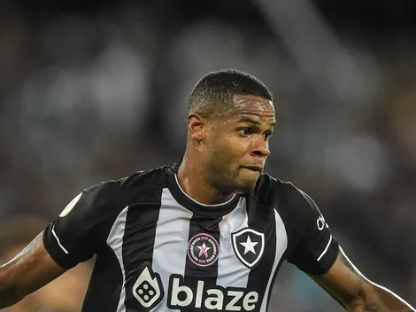 VAI FICAR? Junior Santos dá declaração sobre seu futuro no Botafogo
