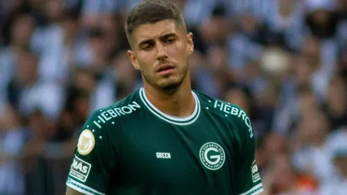 Pedro Raul está na mira do Corinthians (Foto: Fernando Moreno/AGIF)