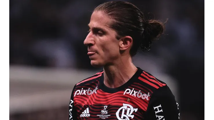 Foto: Ettore Chiereguini/AGIF - Filipe Luís e Rodinei foram destaque na web