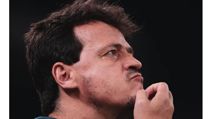 Ettore Chiereguini/AGIF - Diniz no comando do Flu.