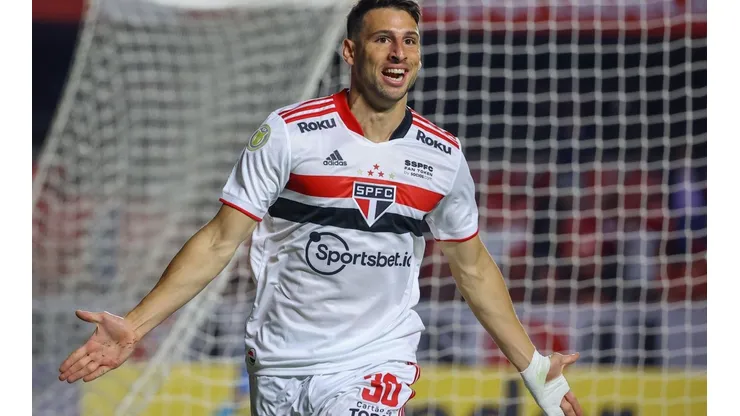 Marcello Zambrana/AGIF. Calleri alcança mais uma marca com a camisa do São Paulo