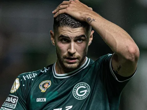 "Desde o jogo de lá..."; Jair Ventura relembra lance de Pedro Raul e revela preocupação diante do Corinthians