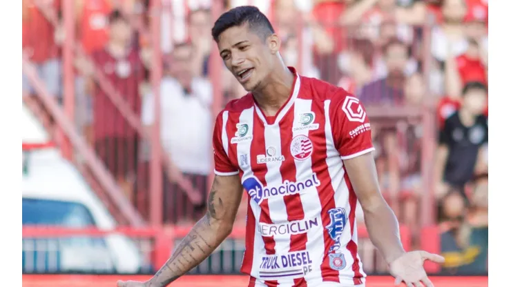De olho na Série B, Vitória monitora situação de Camutanga e se interessa por defensor do Náutico