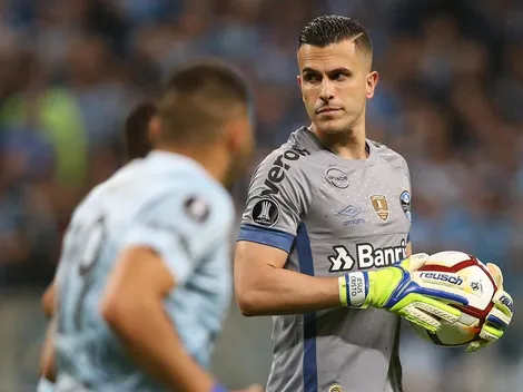 Portal lista pacotão de 4 reforços para o Grêmio com Grohe e Pedro Raul entre eles