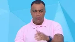 “O problema...”; Denílson não se intimida e manda a real sobre o Athletico na Liberta