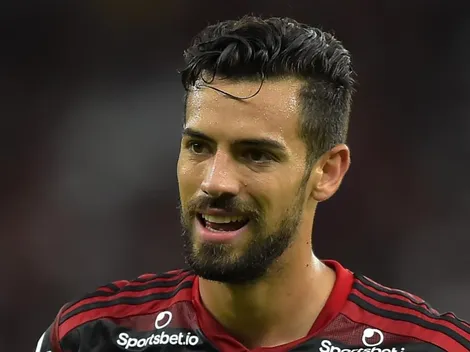 "Chapéu no Fla”; Brazuca se prepara para 'fisgar' Pablo Marí e zagueiro deixa escapar vontade