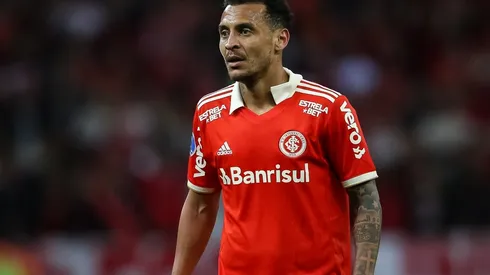 Pedro H. Tesch/AGIF - Alan Patrick quase parou em rival do Internacional