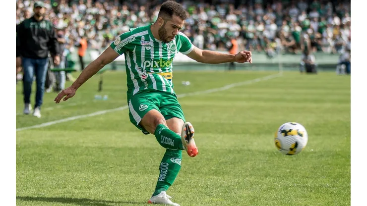 Foto: Robson Mafra/AGIF - Rodrigo Soares foi sincero após o rebaixamento do Juventude