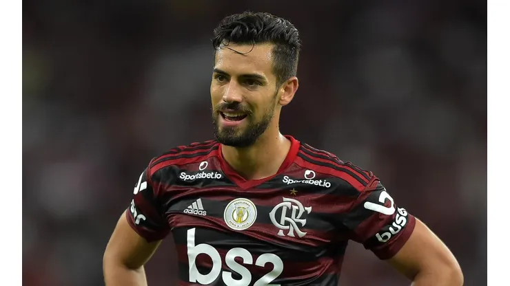 Pablo Mari é esfaqueado na Itália e empresário anuncia estado de saúde