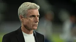 Jorge Rodrigues/AGIF - Luís Castro é exaltado após vitória do Botafogo
