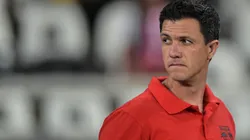 Agif/Thiago Ribeiro - Maurício Barbieri vê dois atletas falharem