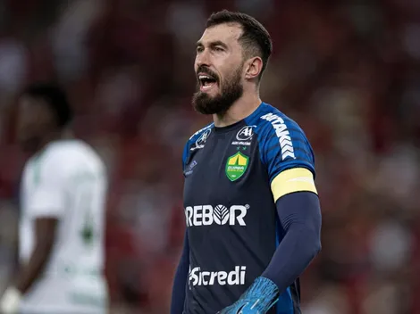 "Jogador e Clube..."; Recuperado de lesão, Walter fica perto de 'definir' destino para 2023