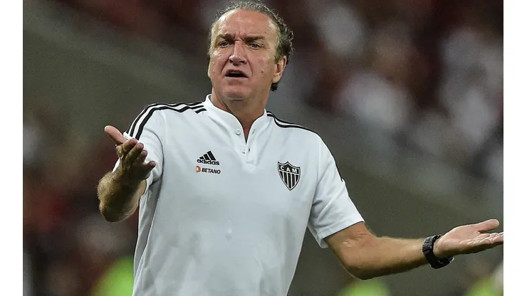 Foto: Thiago Ribeiro/AGIF - Cuca tem Rodrigo Caetano como "braço direto" para contratações no Atlético-MG