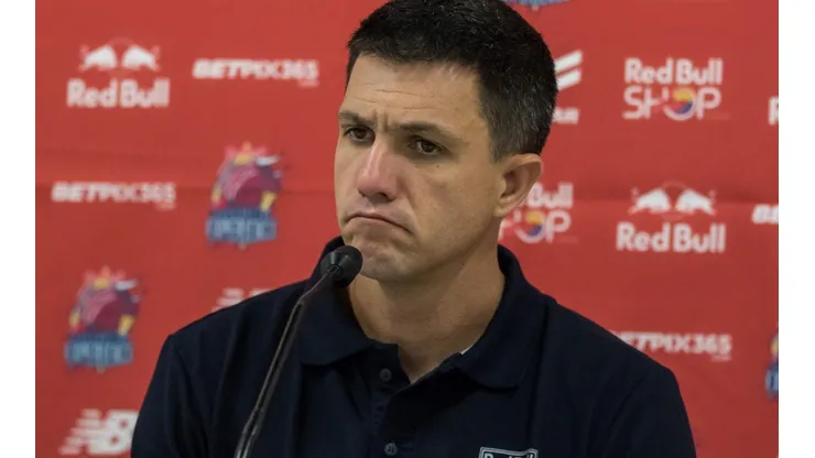 Foto: Robson Mafra/AGIF - Barbieri: técnico do Bragantino criticou a arbitragem
