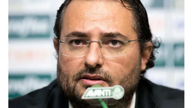 Foto: Daniel Vorley/AGIF - Mattos não é bem visto no Santos por condutas no mercado da bola
